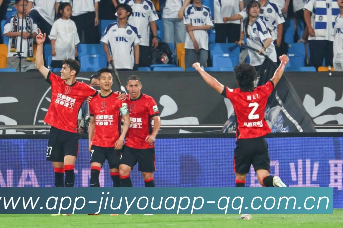 美加墨联合主办世界杯赛事足球盛宴与三国文化交融赛事前瞻-深度解析 美加墨联合主办世界杯赛事足球盛宴与三国文化交融赛事前瞻-深度解析